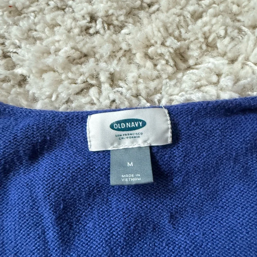 Blue Old Navy comfy cute cozy long sleeve sweater top
